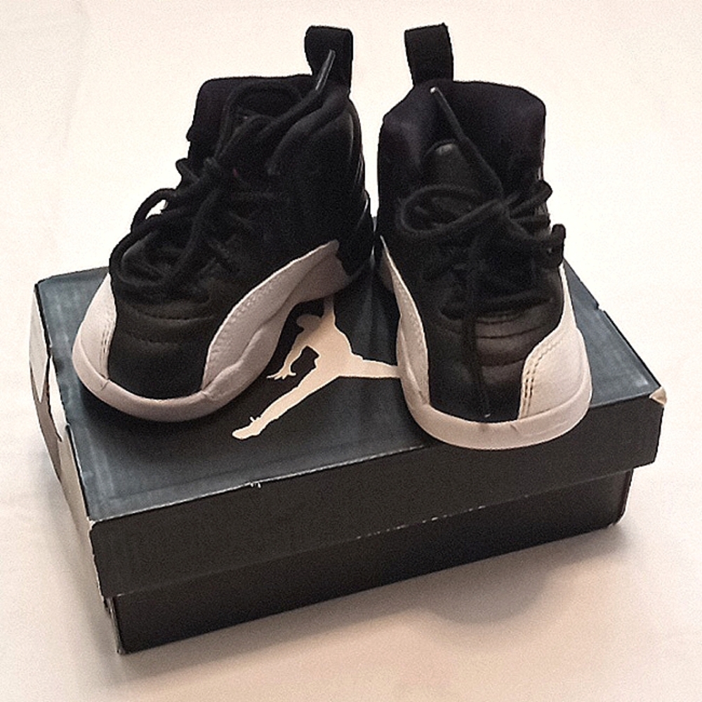Jordan 12 Retro High Top Sneakers size 4 Toddler